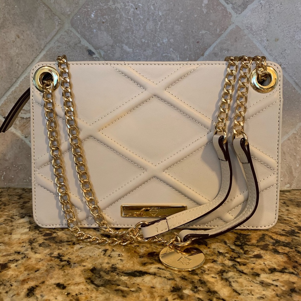 🌟NWOT🌟 Quilted leather crossbody